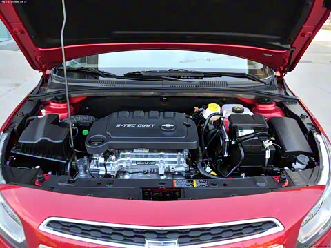 2015�� 1.5L ���� SE AT