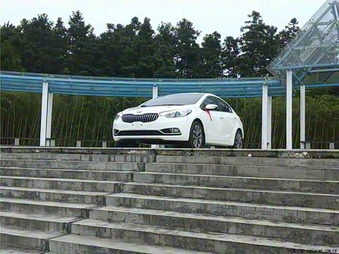 2015�� 1.6L �Զ�Premium