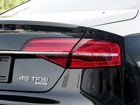 2014�� A8L 45 TFSI quattro������