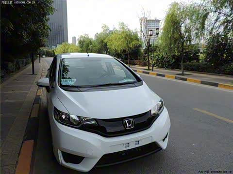 2014�� 1.5L LX CVT������