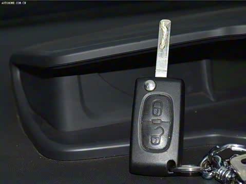 2013�� ���� 1.6L �ֶ�Ʒ����