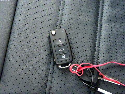 2014�� 1.6L �Զ�30��������