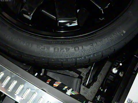 2015�� XF 2.0T Sportbrake ������