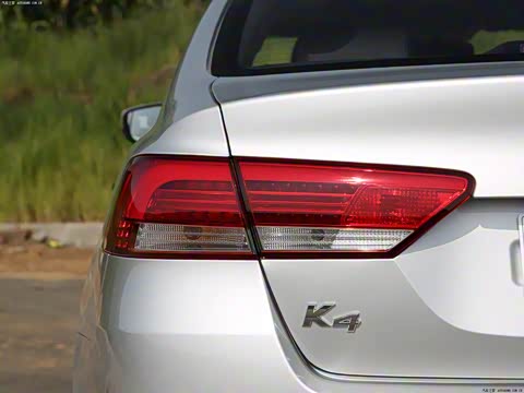 2014�� 1.8L �Զ�LUX