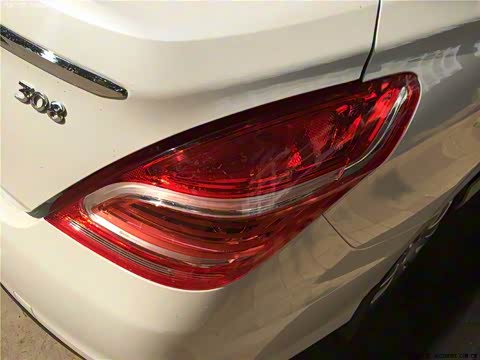 2014�� ������ ���� 1.6L �ֶ�������