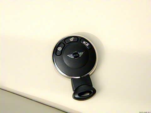 2014�� 1.6T COOPER ALL4 Excitement