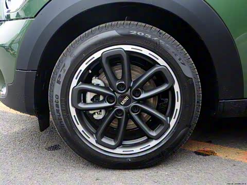 2014�� 1.6T COOPER ALL4 Excitement