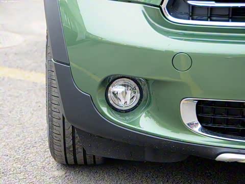 2014�� 1.6T COOPER ALL4 Excitement