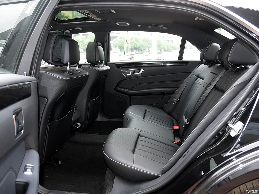 北京奔驰 奔驰e级 2015款 e 200 l 运动型