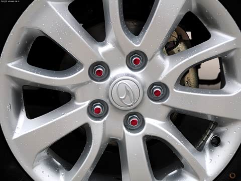 2015�� 1.5L �ֶ��콢��