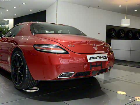 2013�� SLS AMG 45�����й�������