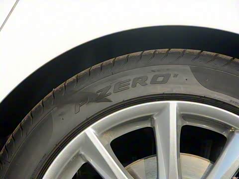 2015�� XJL 2.0T �������������