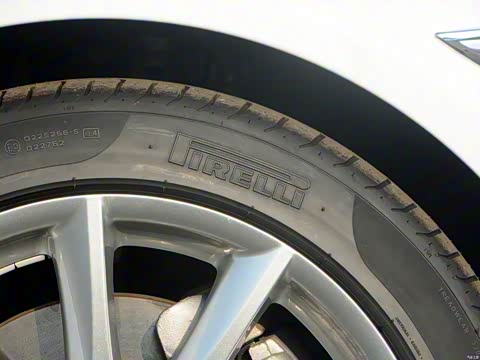 2015�� XJL 2.0T �������������