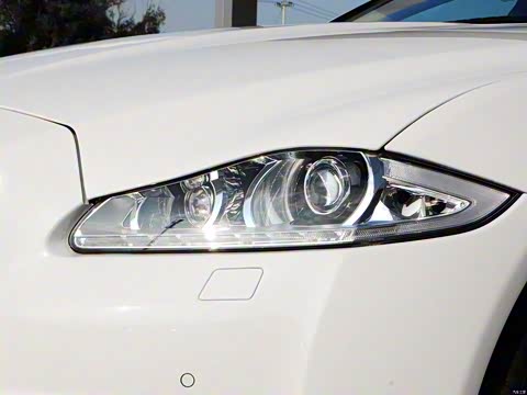 2015�� XJL 2.0T �������������