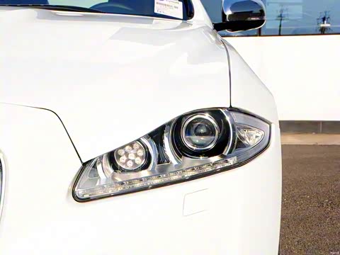 2015�� XJL 2.0T �������������