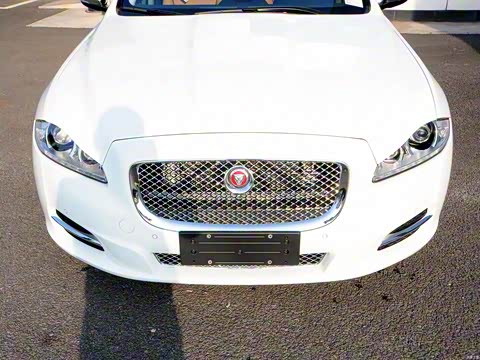 2015�� XJL 2.0T �������������