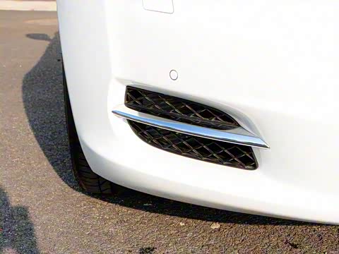 2015�� XJL 2.0T �������������