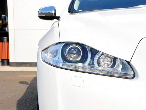 2015�� XJL 2.0T �������������