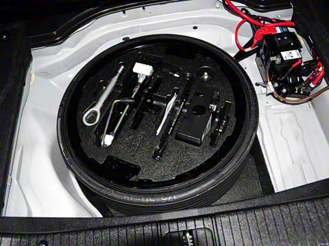 2013�� AMG CLS 63