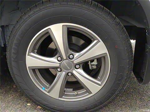 2013�� �˶��� 1.5T �ֶ�������Ӣ��