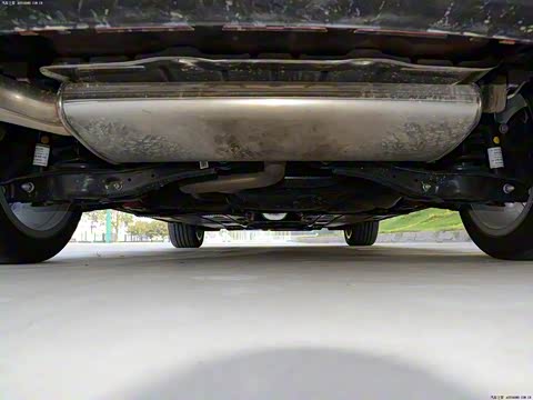 2014�� Limousine 35 TFSI �Զ�������