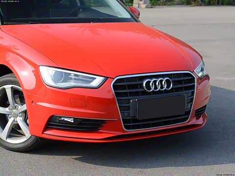 2014�� Limousine 35 TFSI �Զ�������