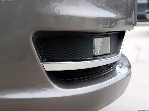 2012�� M5 Q3 2.0L 7�������׼��