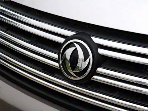 2012�� M5 Q3 2.0L 7�������׼��