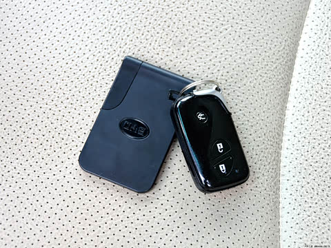 2011�� 2.0L �ֶ������