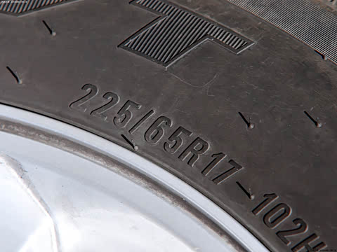 2011�� 2.0L �ֶ������