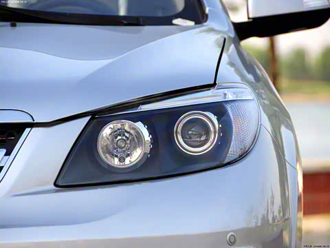 2011�� 2.0L �ֶ������