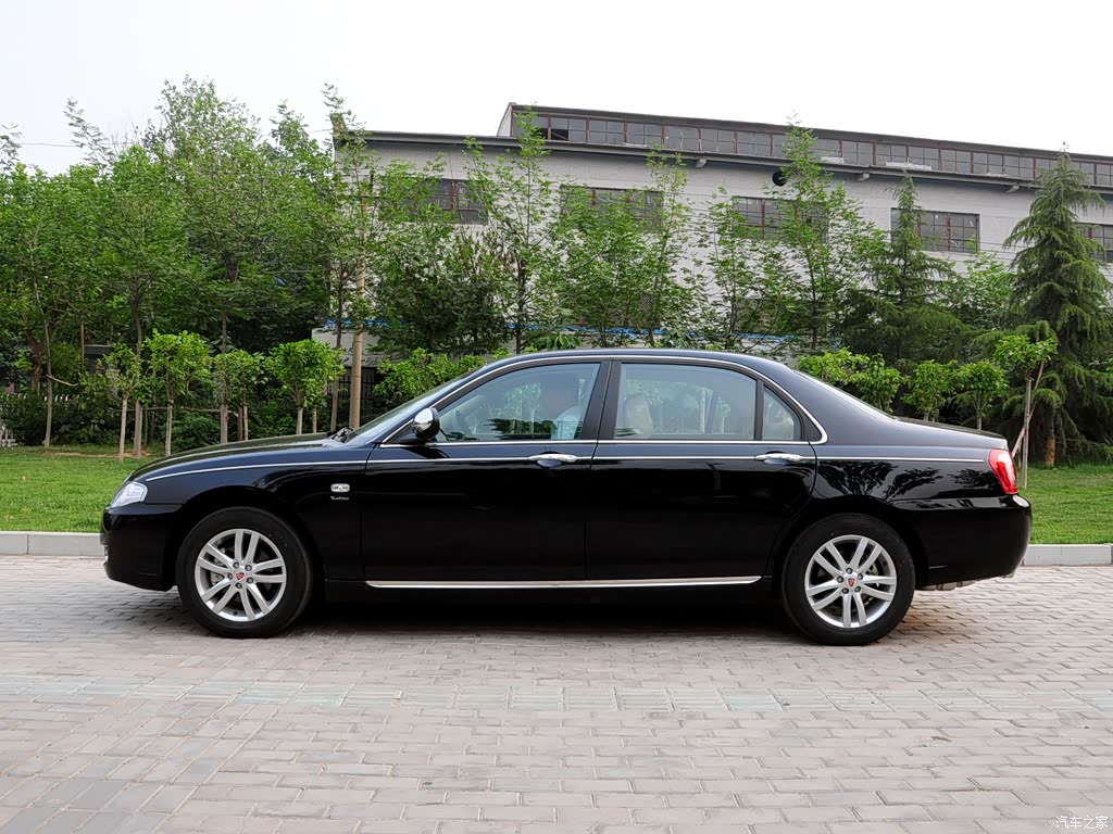 汽车图片 荣威 荣威750 2011款 1.8t 750s 迅雅版at 车身外观