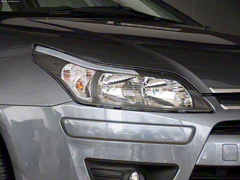 2011�� ���� 1.6L �Զ��ھ���