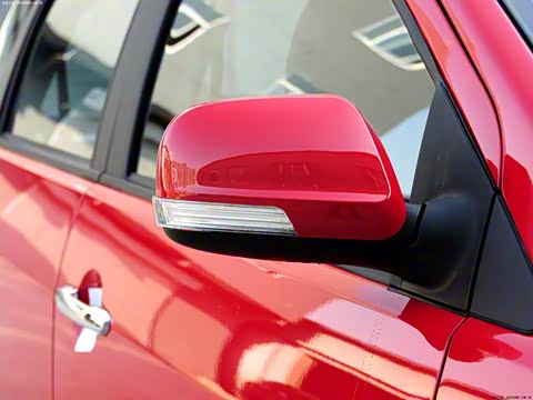 2011�� CROSS 1.5L AMT