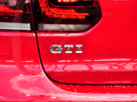 2011 GTI Edition 35