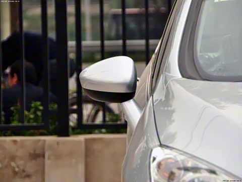 2011�� 2.0L �Զ����ʰ�