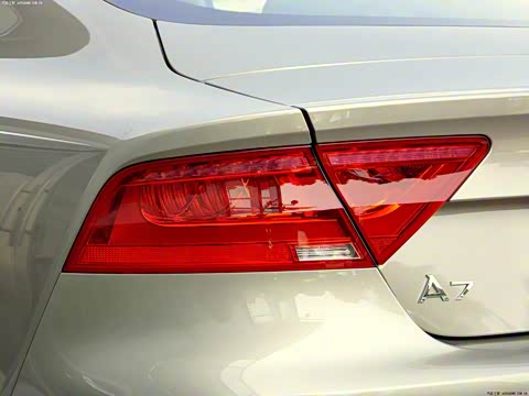 2012�� 3.0TFSI quattro������