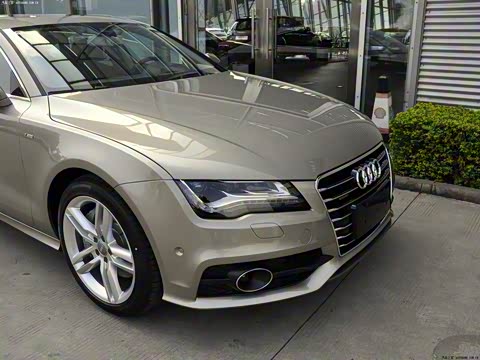 2012�� 3.0TFSI quattro������