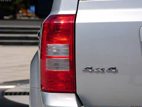 2011�� 2.4 �˶���