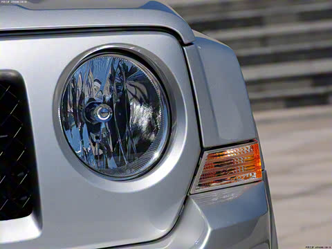 2011�� 2.4 �˶���