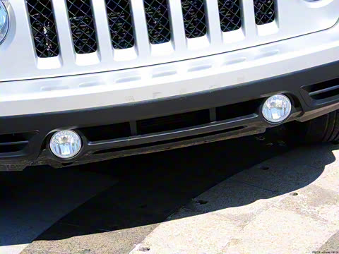 2011�� 2.4 �˶���