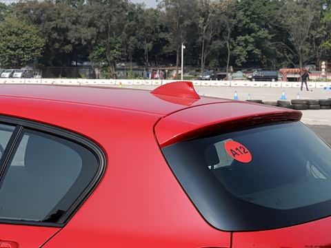 2012�� 118i �˶���