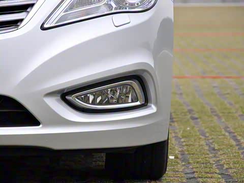 2011�� 2.4L �콢��