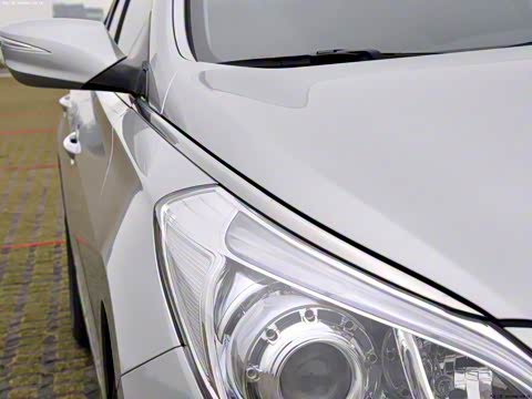 2011�� 2.4L �콢��