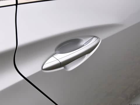 2011�� 2.4L �콢��