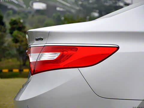 2011�� 2.4L �콢��