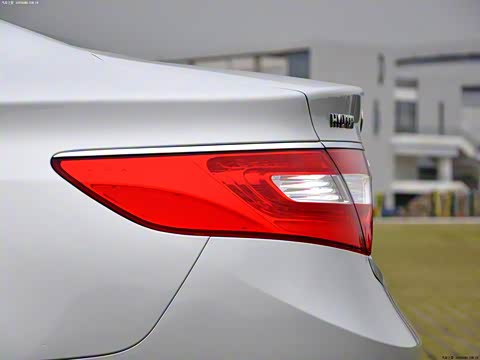 2011�� 2.4L �콢��