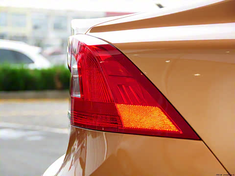 2012�� 1.6T DRIVe ���ʰ�