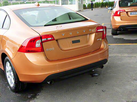 2012�� 1.6T DRIVe ���ʰ�