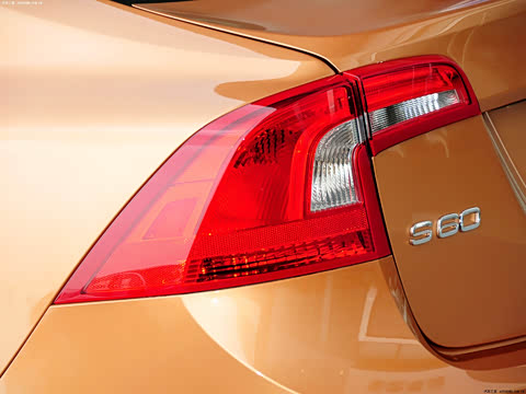 2012�� 1.6T DRIVe ���ʰ�